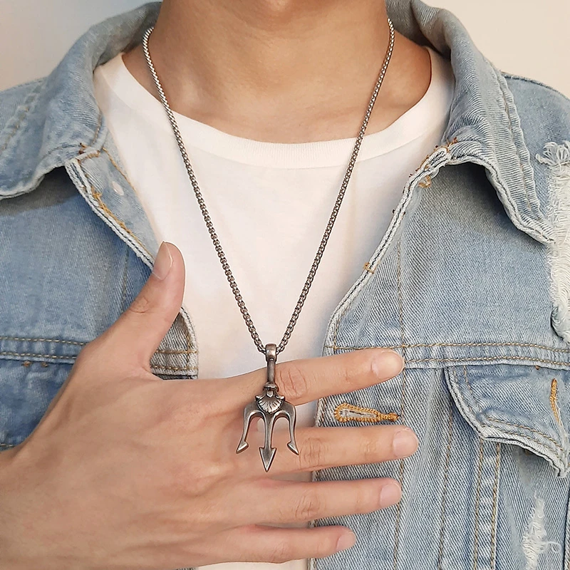 Vintage Neptunus Poseidon Trid - Street Fashion Greece recensie en prijs